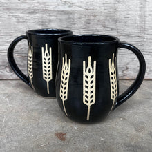 Load image into Gallery viewer, Black Sparkle Vintage Wheat Mug